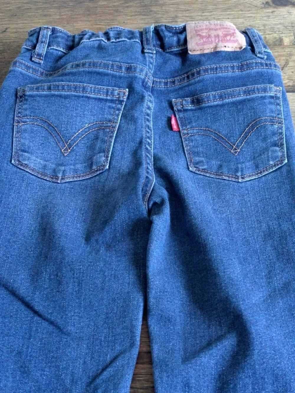 🦋 GIRLS LEVI'S JEANS 🦋